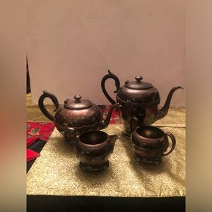 Vintage Silver Plated Coffee & Tea Set.